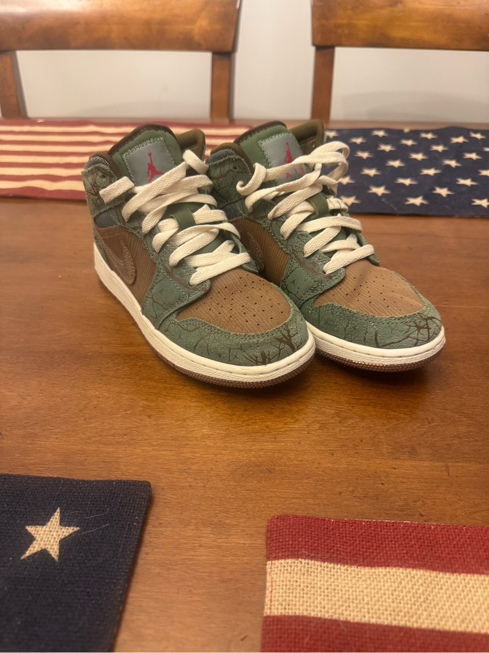 Jordan Kids Olive Green and Brown Low-Top Sneakers